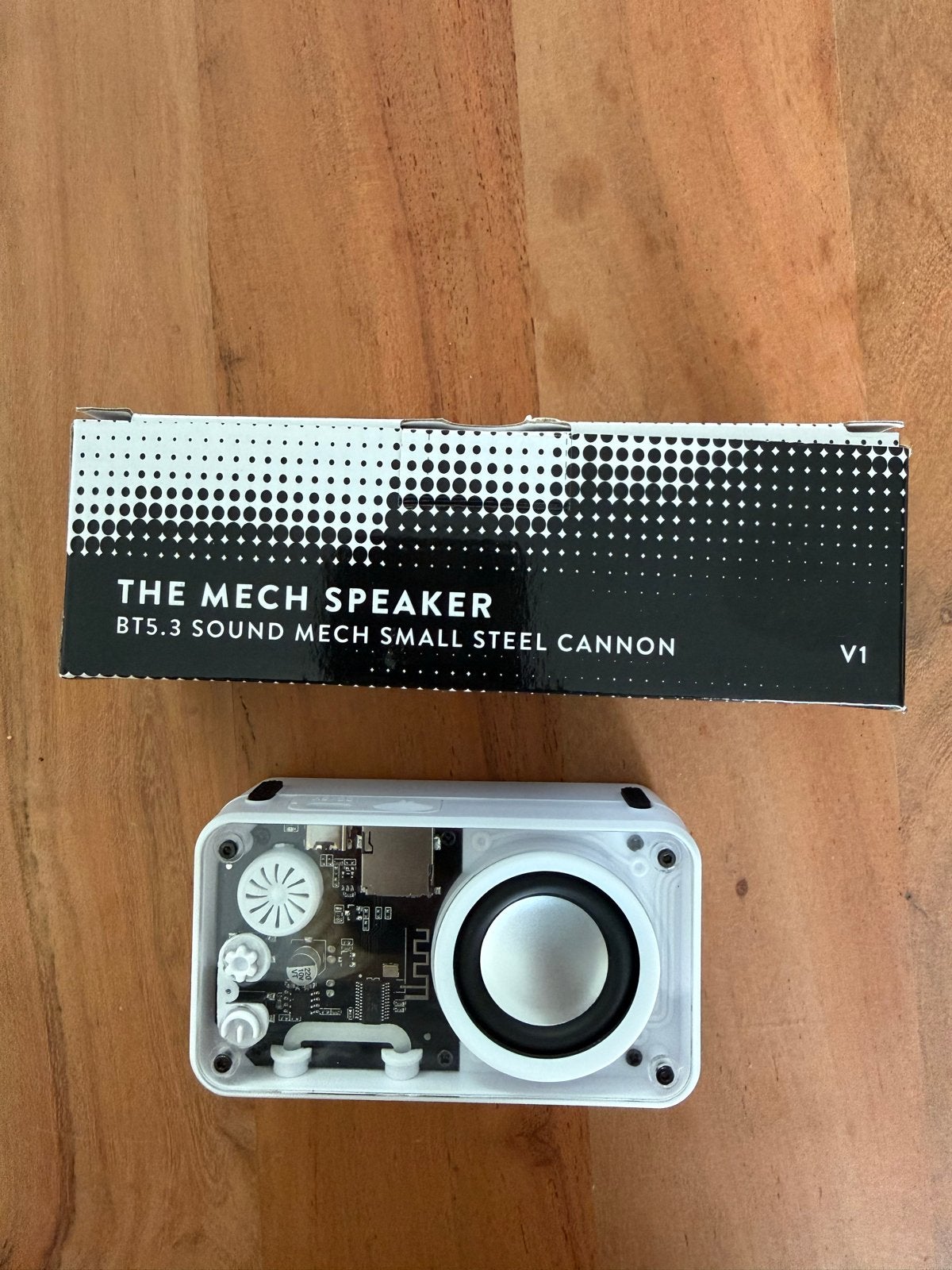 The Mech Speaker BT5.3 Sound Mech Small Steel Cannon V1, Audio, Tv en Foto, Luidsprekers, Overige merken, Overige typen, Nieuw