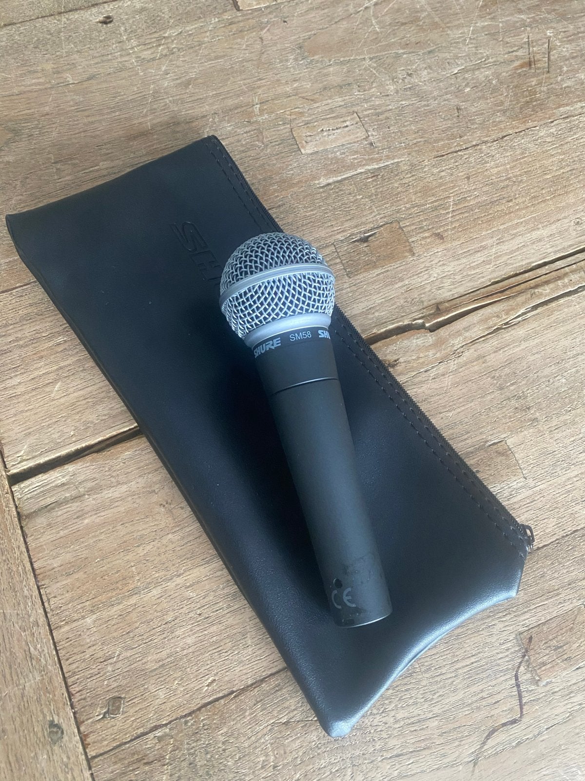 Shure SM58 LCE Dynamische Zangmicrofoon - Nieuwstaat, Muziek en Instrumenten, Microfoons, Ophalen of Verzenden, Zo goed als nieuw