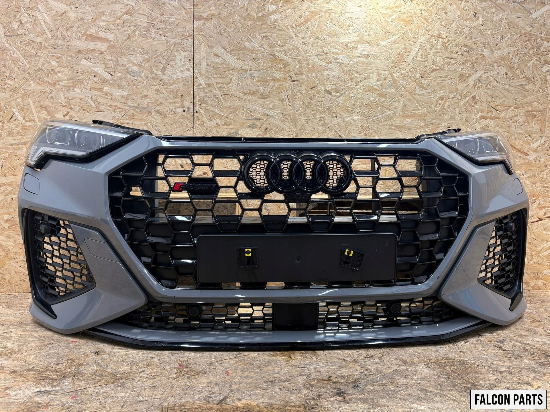 AUDI RSQ3 COMPLETE VOORKOP, Auto-onderdelen, Carrosserie en Plaatwerk, Gebruikt, -, -, Bumper