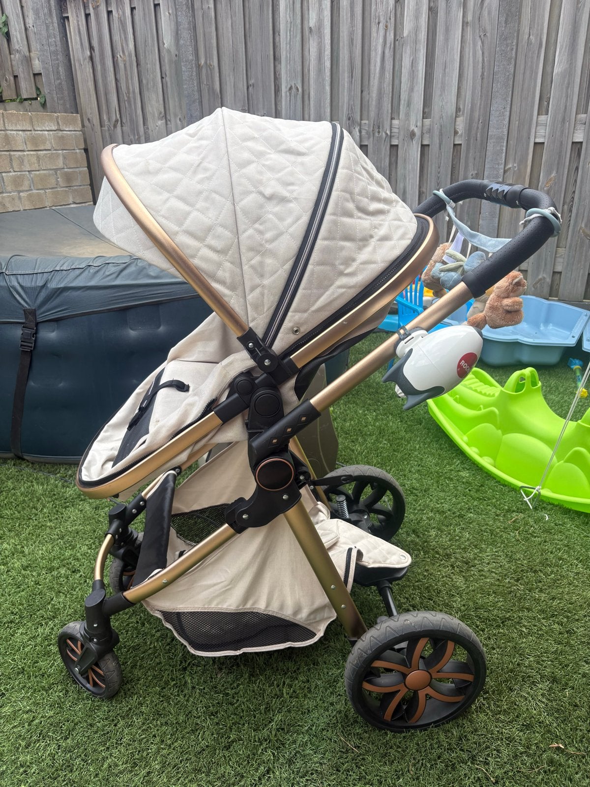 3-in-1 Kinderwagen: Reiswieg, Buggy & Maxi-Cosi compatibel, Zo goed als nieuw, Combiwagen, Met autostoeltje, Ophalen