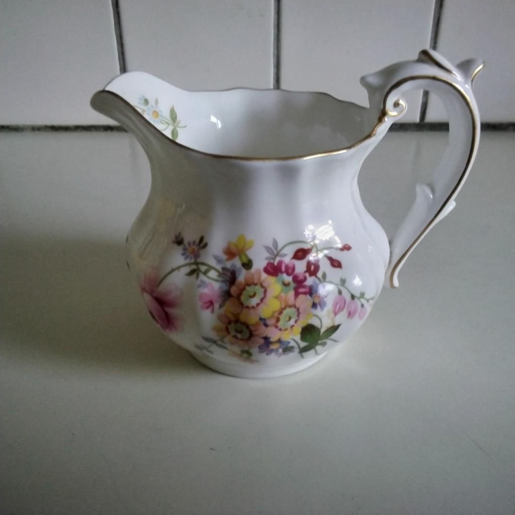 Engels royal crown derby  posies melkkannetje, Ophalen of Verzenden