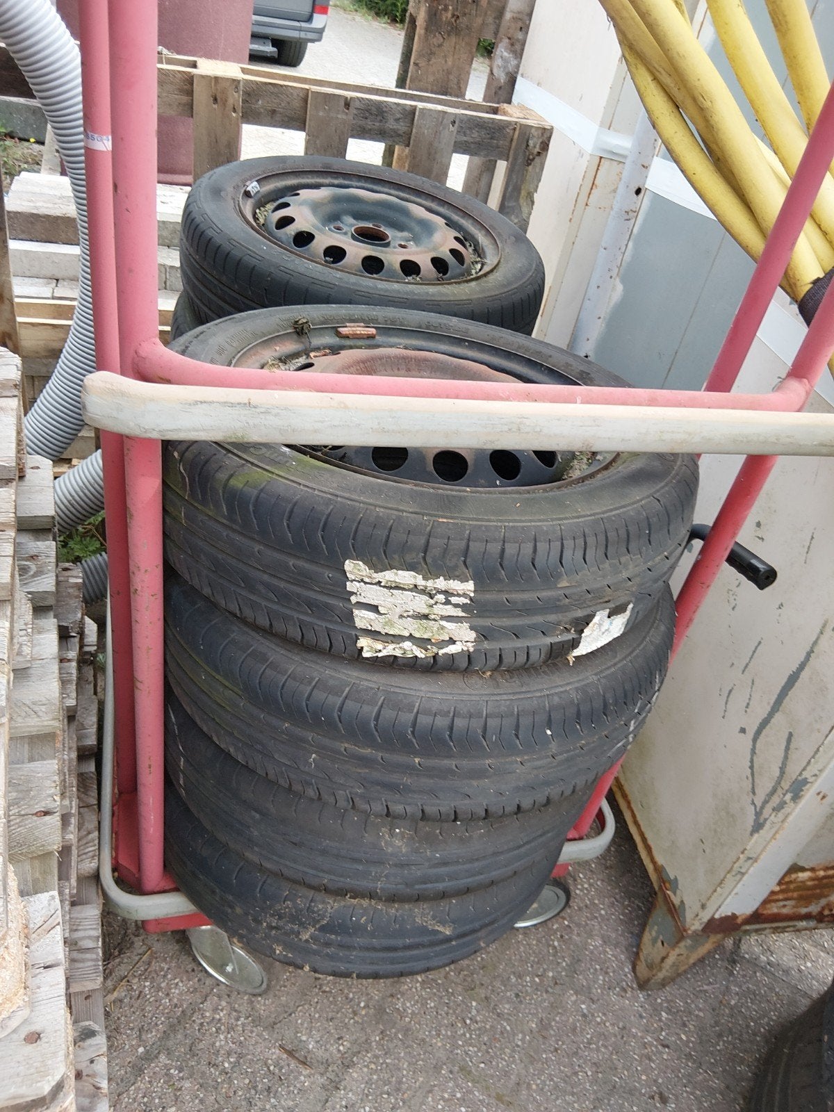 8x Velg en band voor C1, Aygo en Peugeot 107, Ophalen, Gebruikt