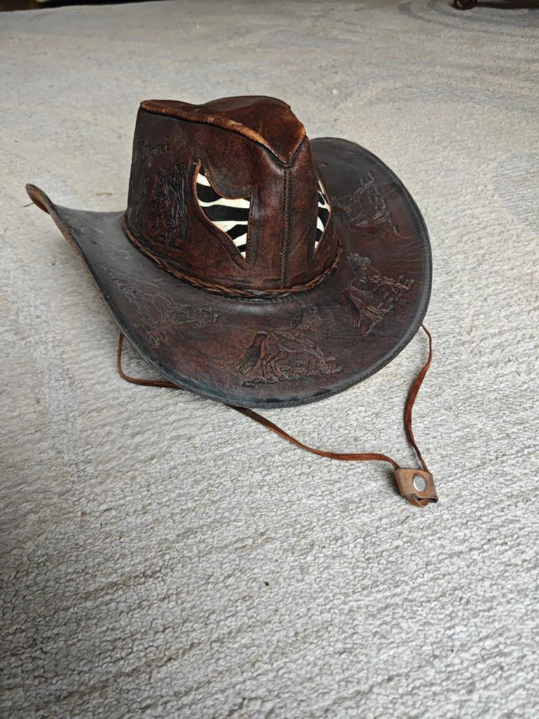 Argentijnse Leren Hoed - Maat L, Kleding | Dames, Hoeden en Petten, Gedragen, Hoed, 58 cm (L, 7¼ inch) of meer, Ophalen of Verzenden
