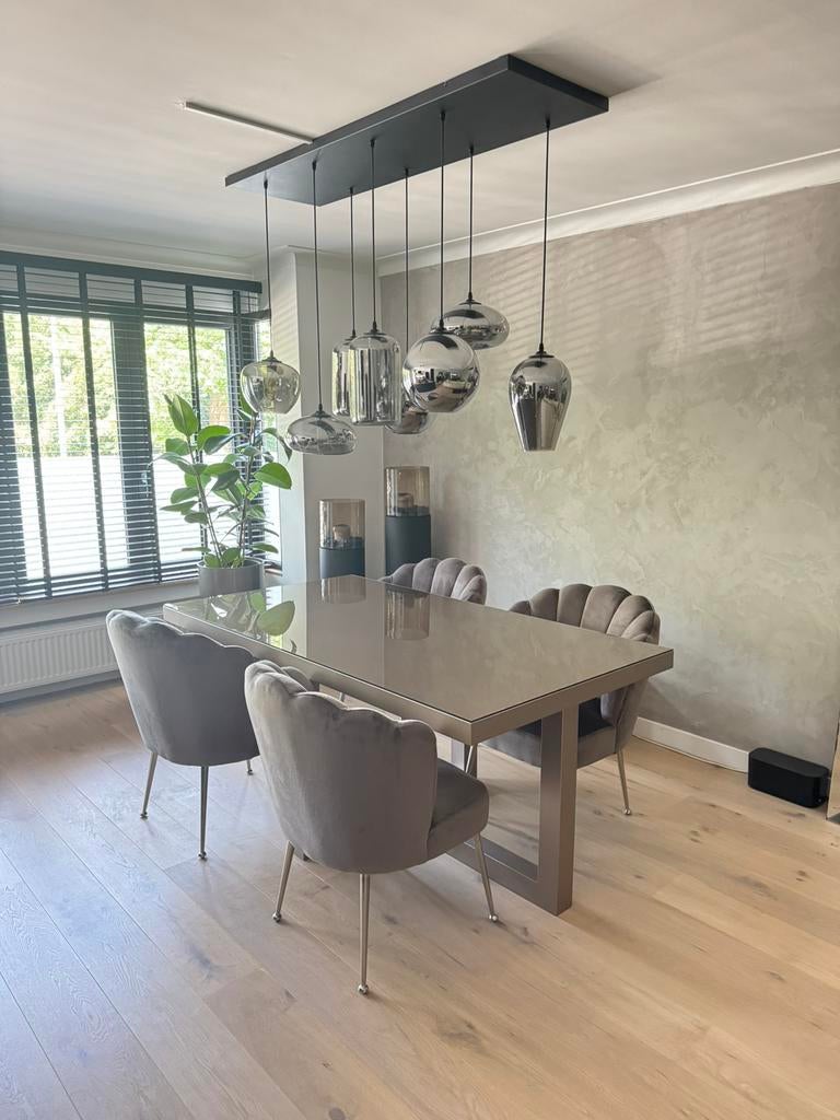 Tafel, Ophalen, Zo goed als nieuw, Hotel Chique, Minder dan 50 cm