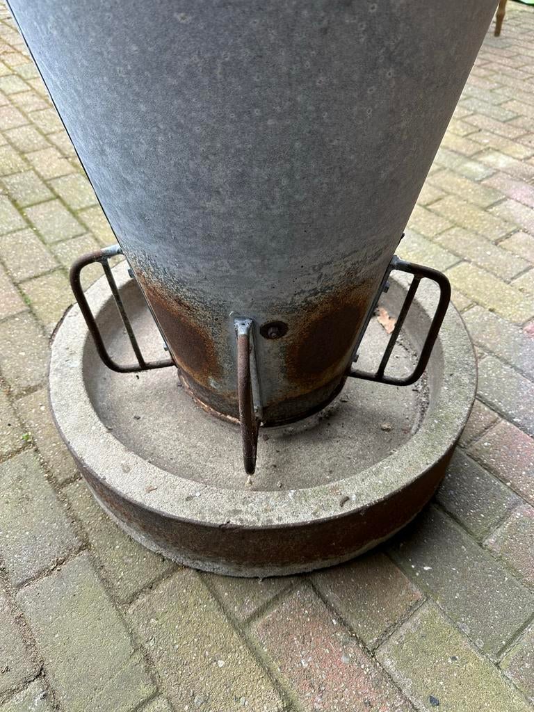Oude zinken voertrog, Ophalen, Gebruikt