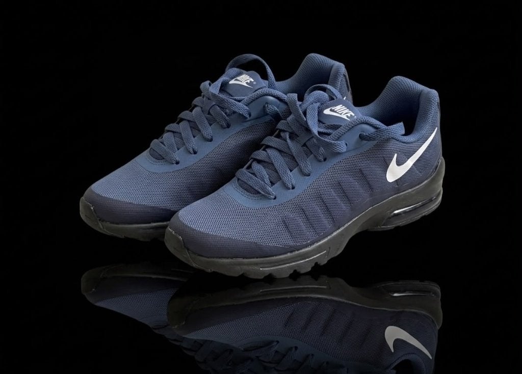Blauwe Nike Air Max Invigor maat 38,5, Kleding | Dames, Schoenen, Blauw, Nieuw, Ophalen of Verzenden, Sneakers of Gympen