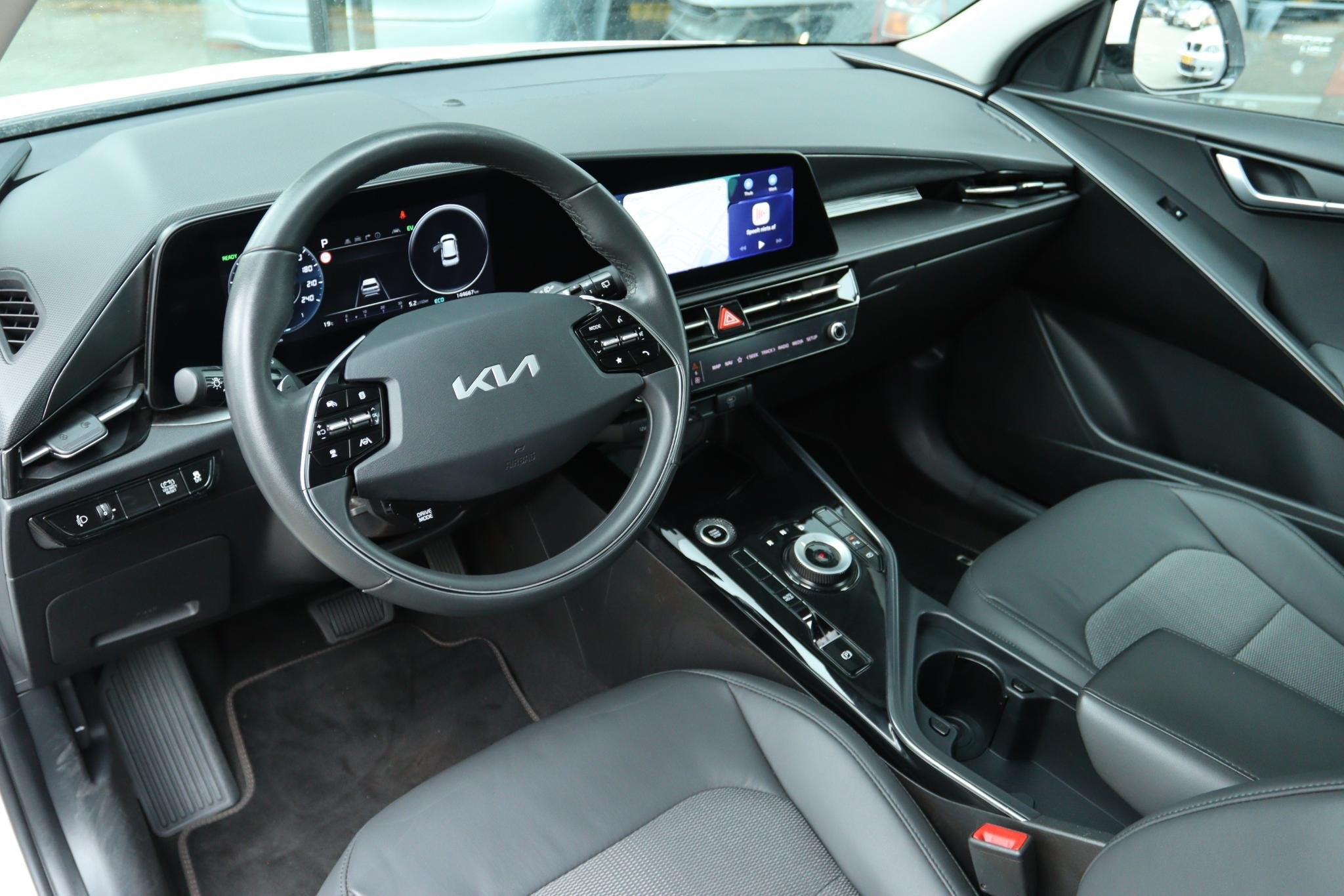 KIA NIRO 1.6 GDI HYBRID EXECUTIVELINE | CARPLAY | CAMERA | K, Auto's, 1374 kg, Stof, Gebruikt, Euro 6
