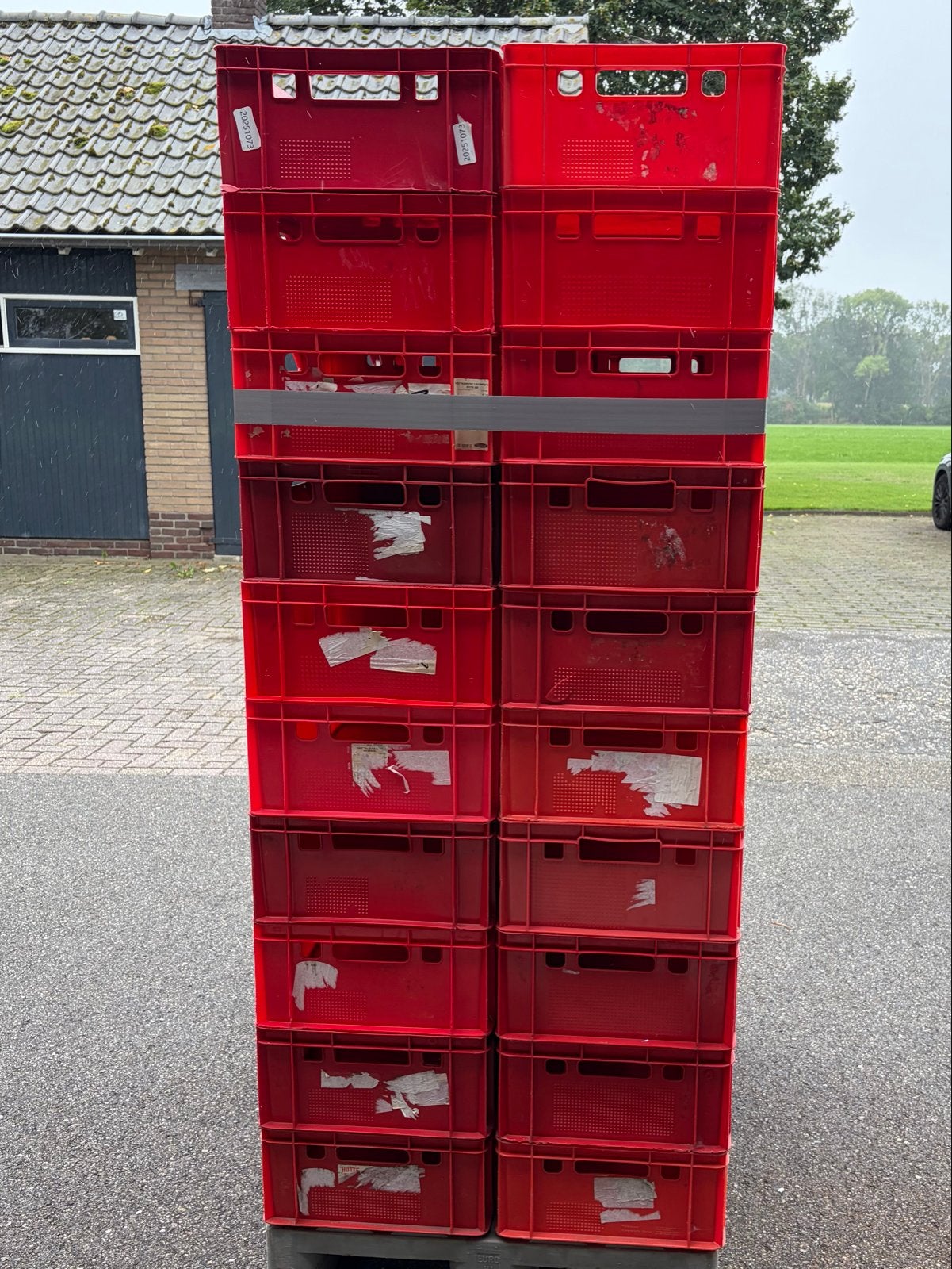 E2 Rode kratten op pallet - 40stuks, Doe-het-zelf en Verbouw, Ophalen, Gebruikt, 40 tot 60 cm, 50 tot 75 cm