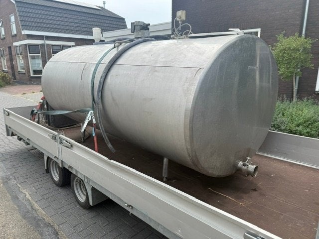 alfa laval melkkoeltank 3000 ltr met koelmotor, 1 paard of pony