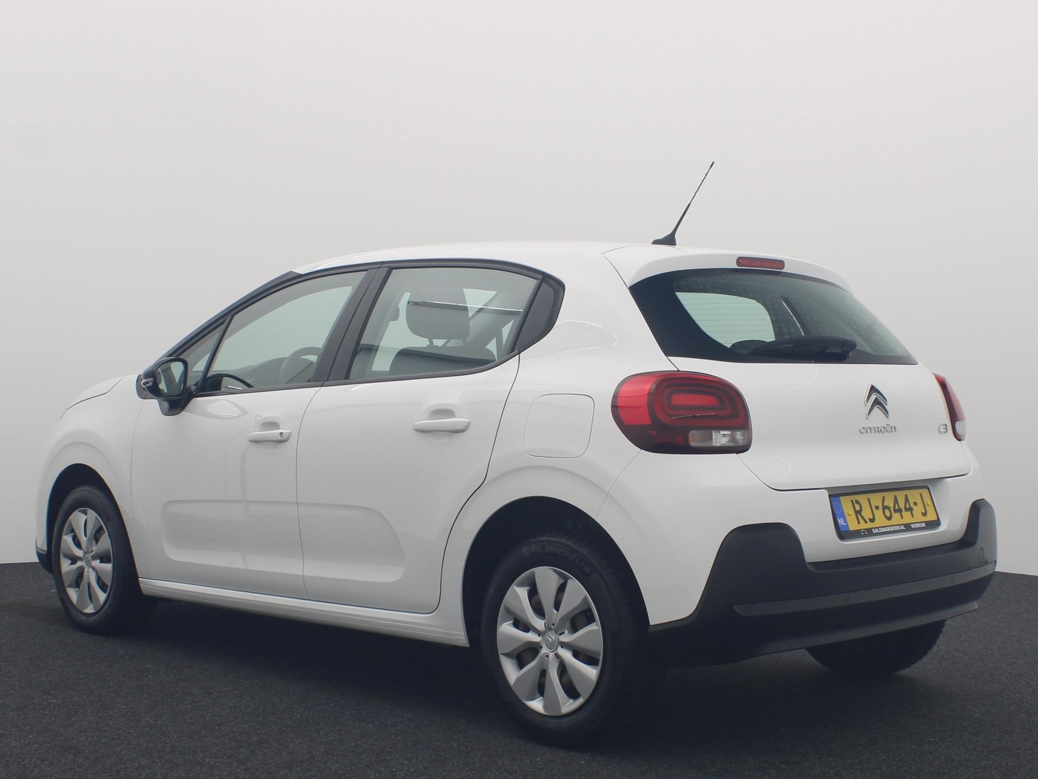 Citroen C3 1.6 BlueHDi Feel CARPLAY / NAVI / CLIMA / PDC / B, Auto's, Voorwielaandrijving, Euro 6, 4 cilinders, Wit