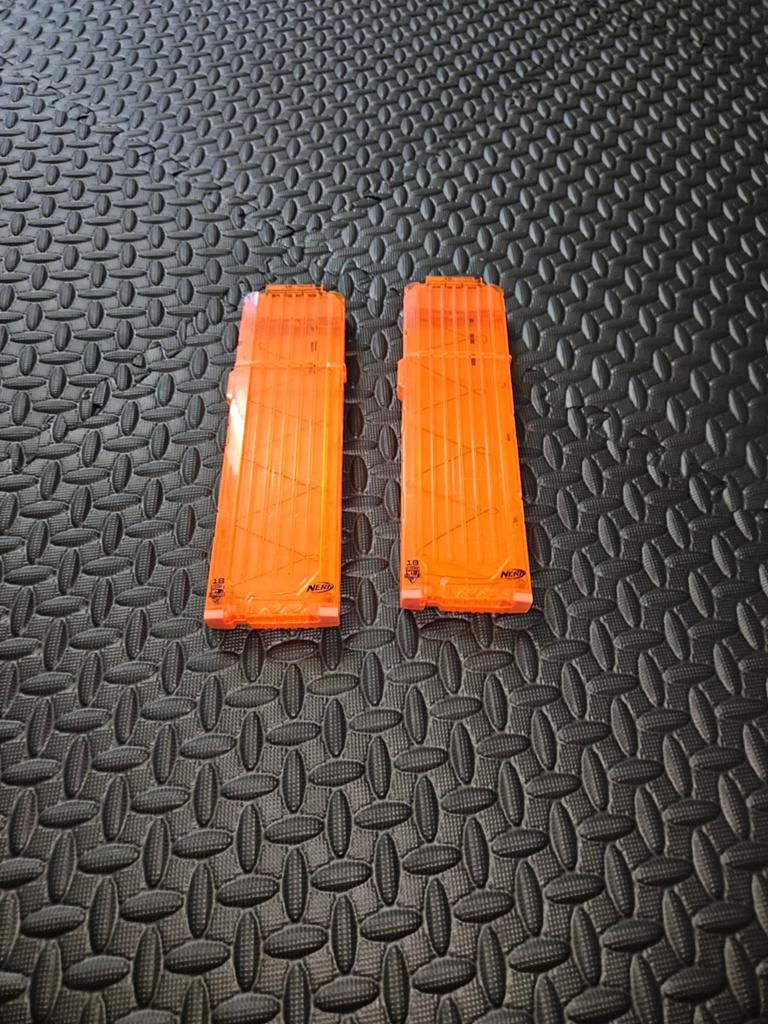 Nerf 18-schots magazijn (2 stuks), Ophalen of Verzenden, Gebruikt