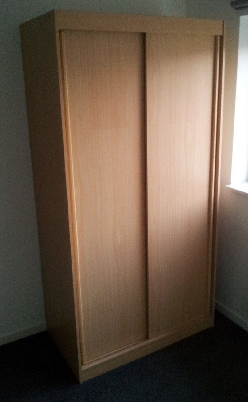 Kledingkast kleur beuken, Huis en Inrichting, Kasten | Kledingkasten, Ophalen, Met deur(en), Gebruikt, 100 tot 150 cm