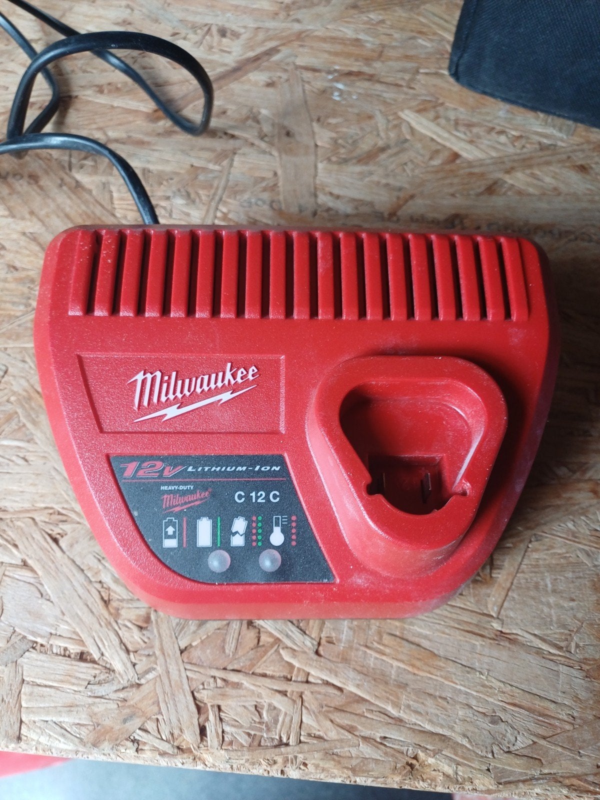 Milwaukee ladder, Ophalen of Verzenden, Zo goed als nieuw