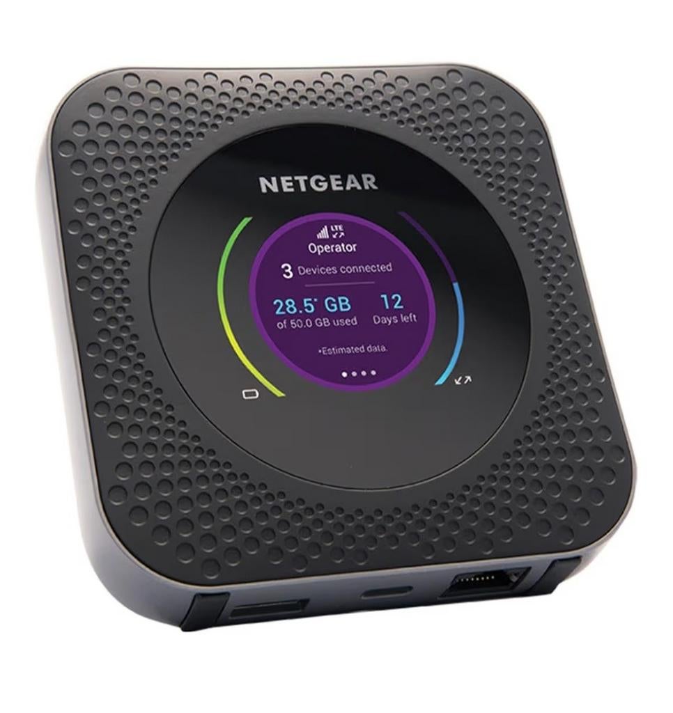 Nighthawk M1 mobile router 4gx gigabit, Computers en Software, Routers en Modems, Zo goed als nieuw, Router, Ophalen