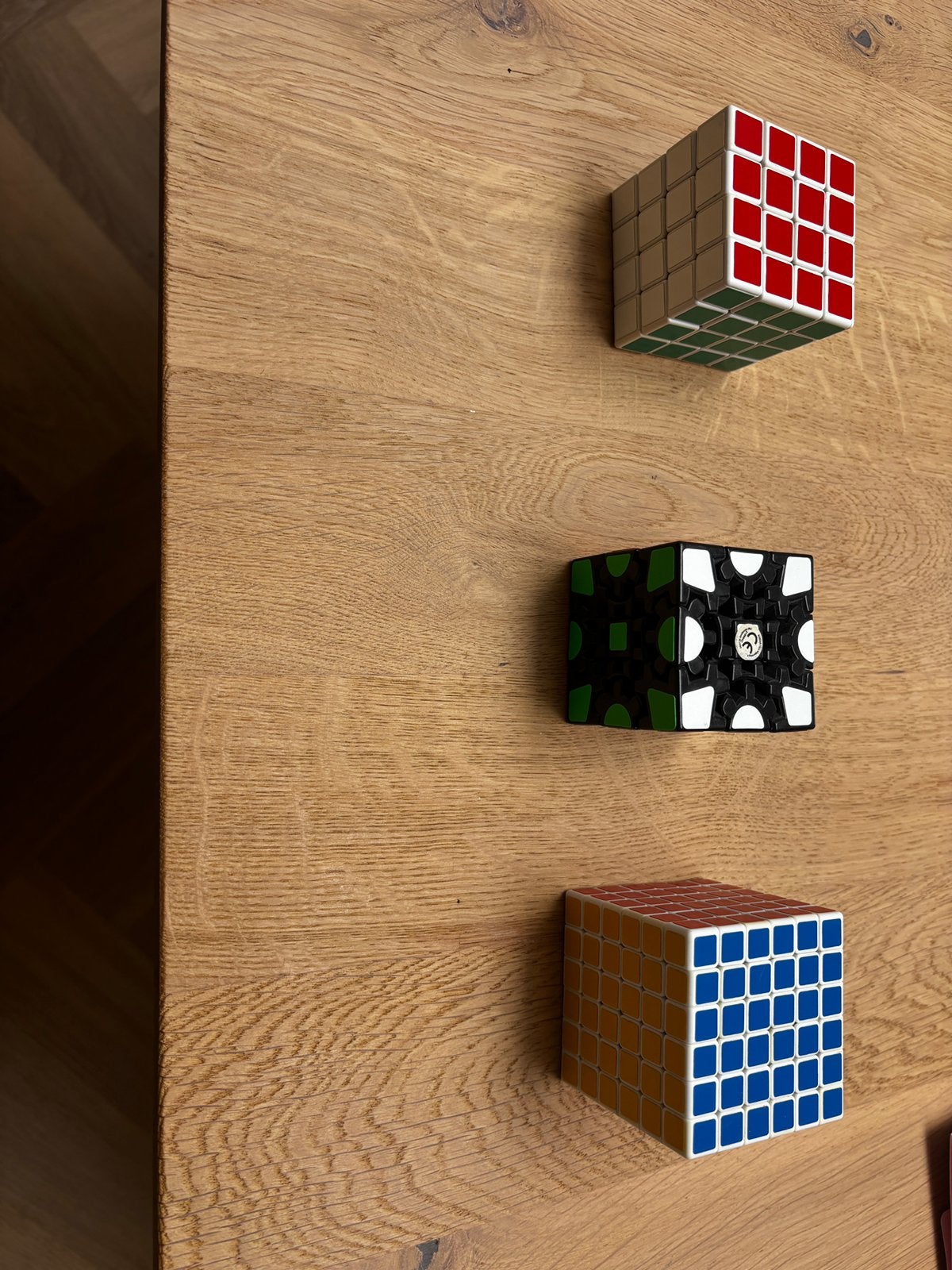 Rubiks cube’s, Ophalen, Zo goed als nieuw, Minder dan 180 cm, Palen