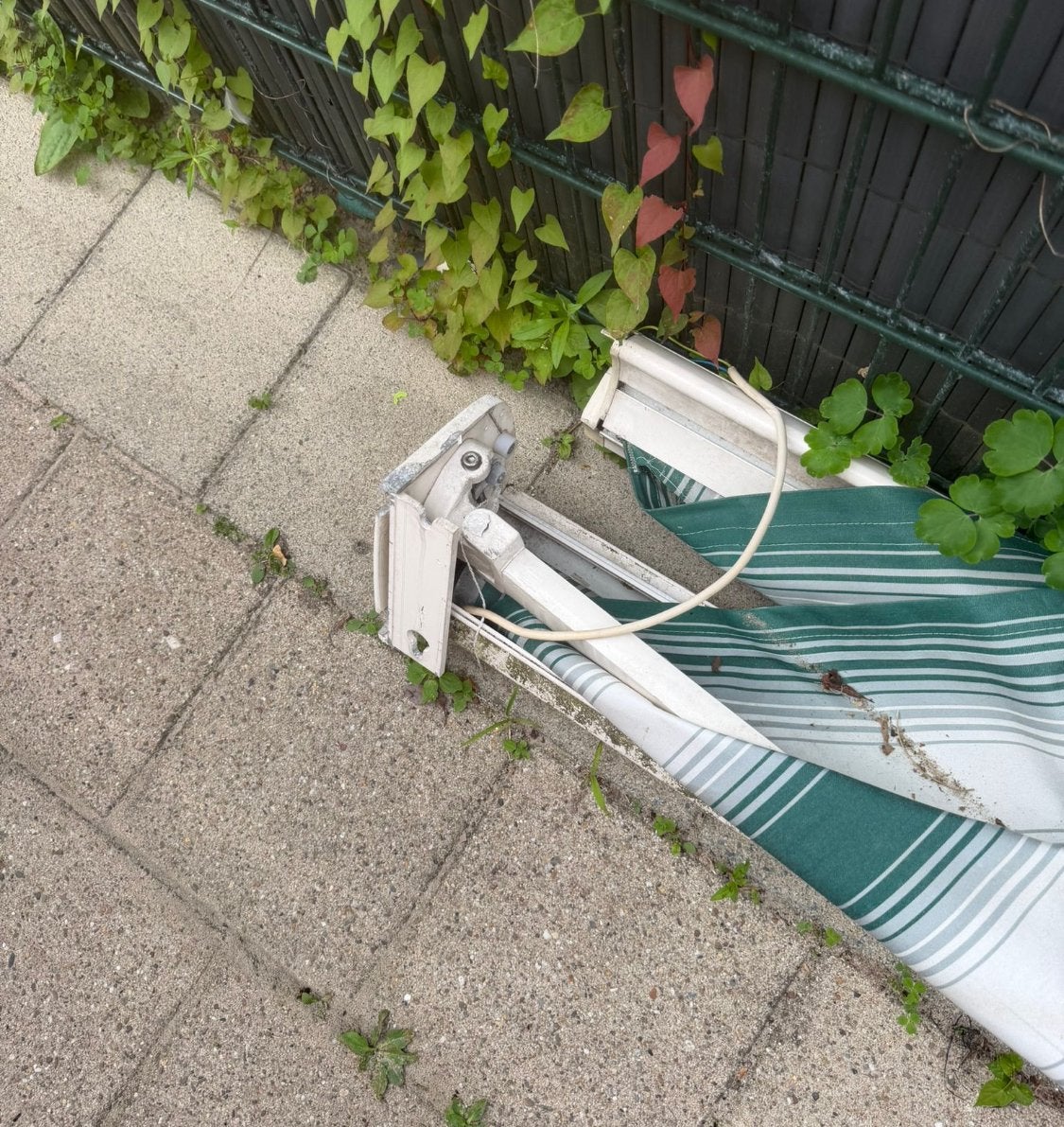Elektrisch zonnescherm  - 5,20m breed, 2m uitval, Gebruikt, 450 cm of meer, Elektrisch, Ophalen of Verzenden