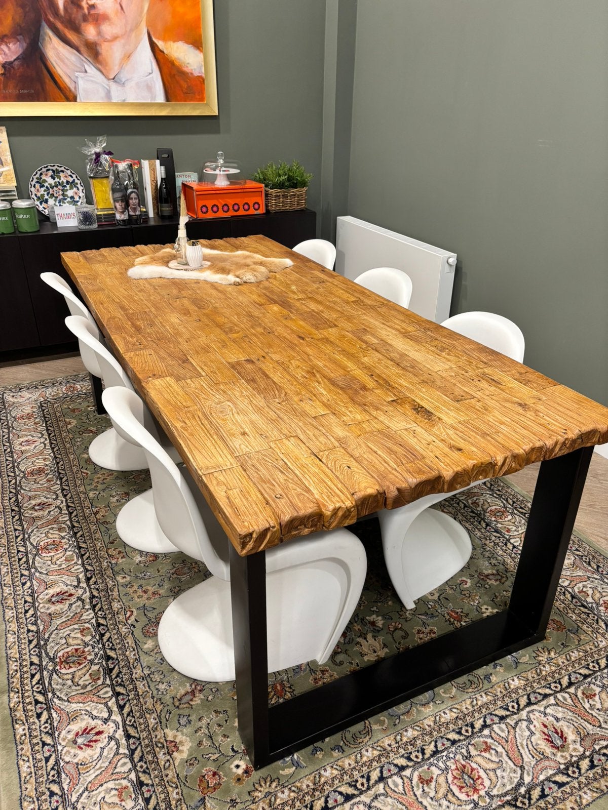 Mooie houten tafel met zwart stalen poten., Huis en Inrichting, Tafels | Eettafels, 200 cm of meer, Zo goed als nieuw, Rechthoekig