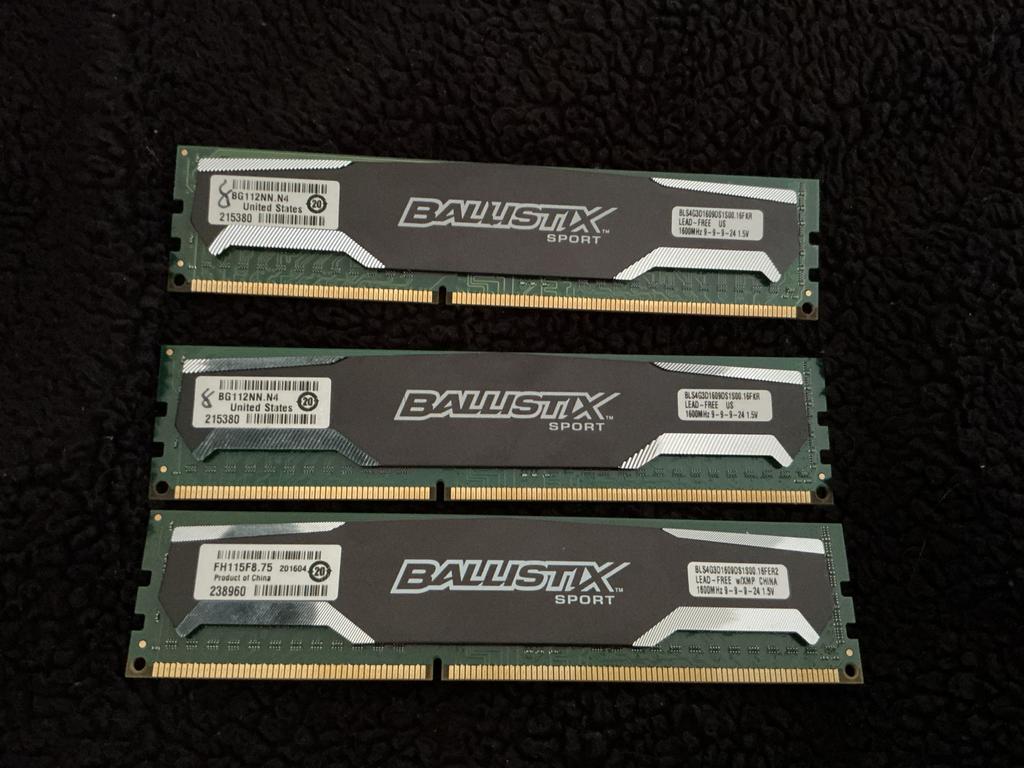 3x Ballistix Sport 4GB DDR3 RAM 1600MHz, Gebruikt, DDR3, Ophalen of Verzenden, Desktop