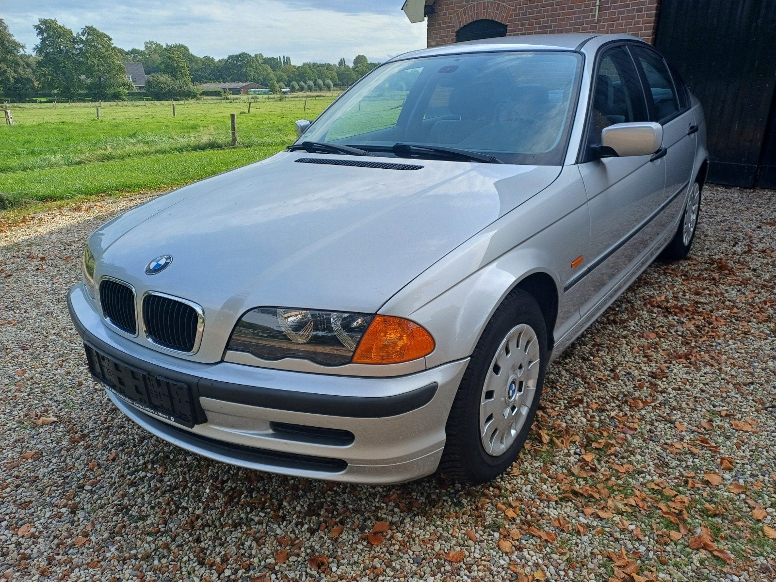 **Bmw 318i Automaat 45.000 km Uniek**, Auto's, Automaat, ABS, Bedrijf, Grijs