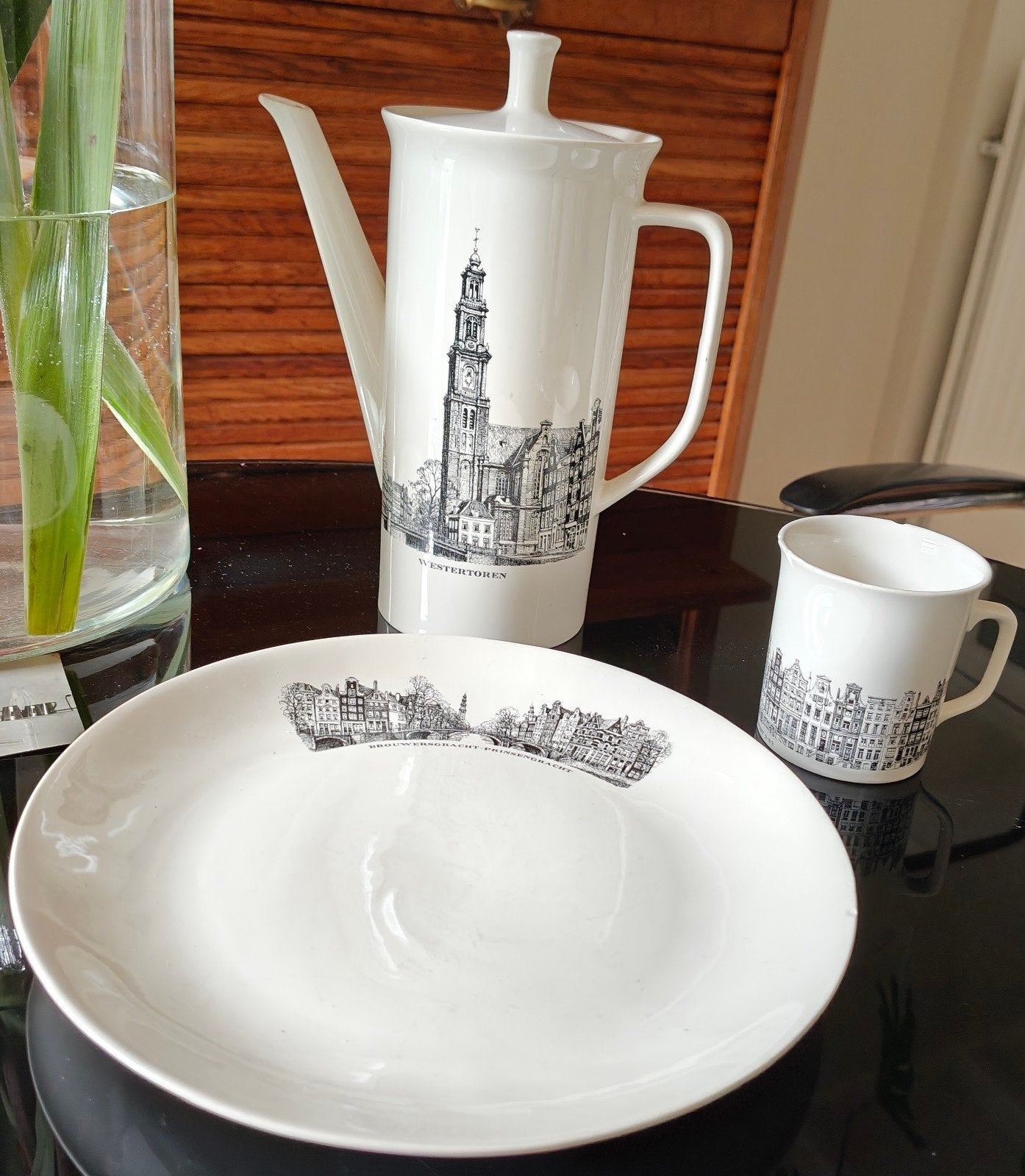 Vintage Villeroy & Boch Amsterdams 3 delig servies zwart/eit, Antiek en Kunst, Ophalen of Verzenden