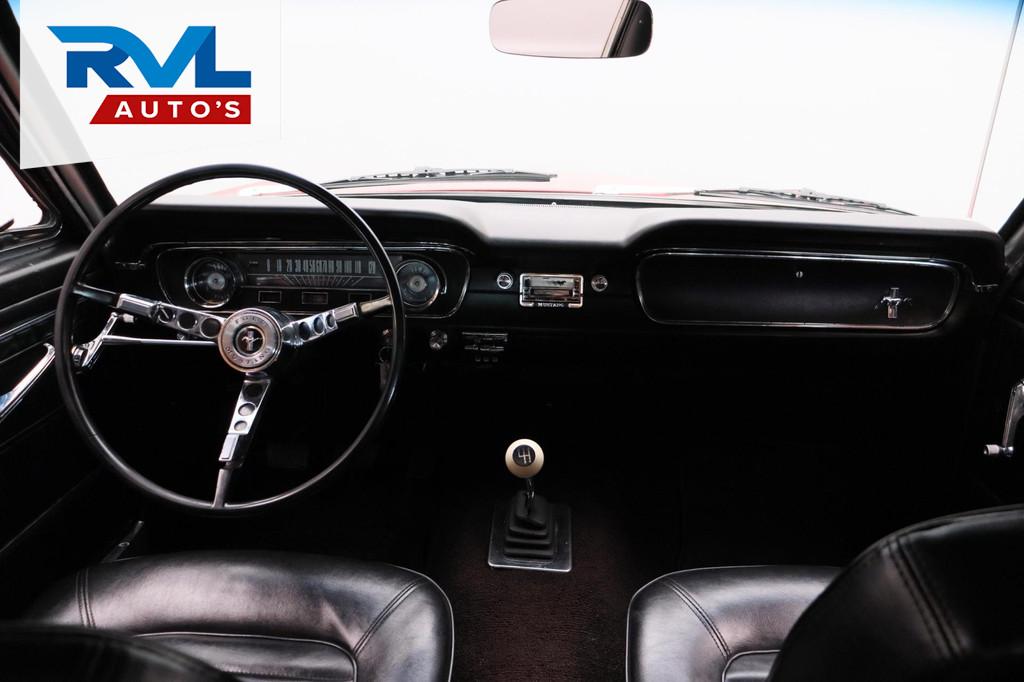 Ford USA Mustang 289 CI 1965 Fastback C-Code *Gerestaureerd*, Lederen bekleding, Achterwielaandrijving, Zwart, 4 stoelen