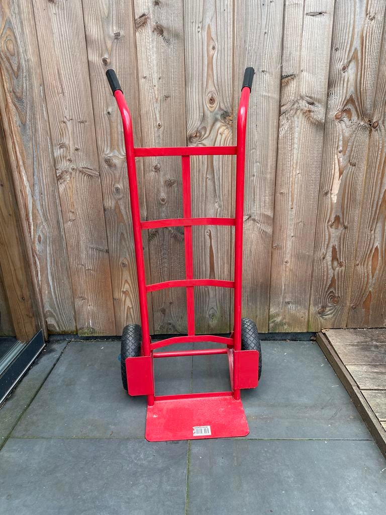 Stevige rode steekwagen voor transport, Ophalen, Gebruikt, Steekwagen