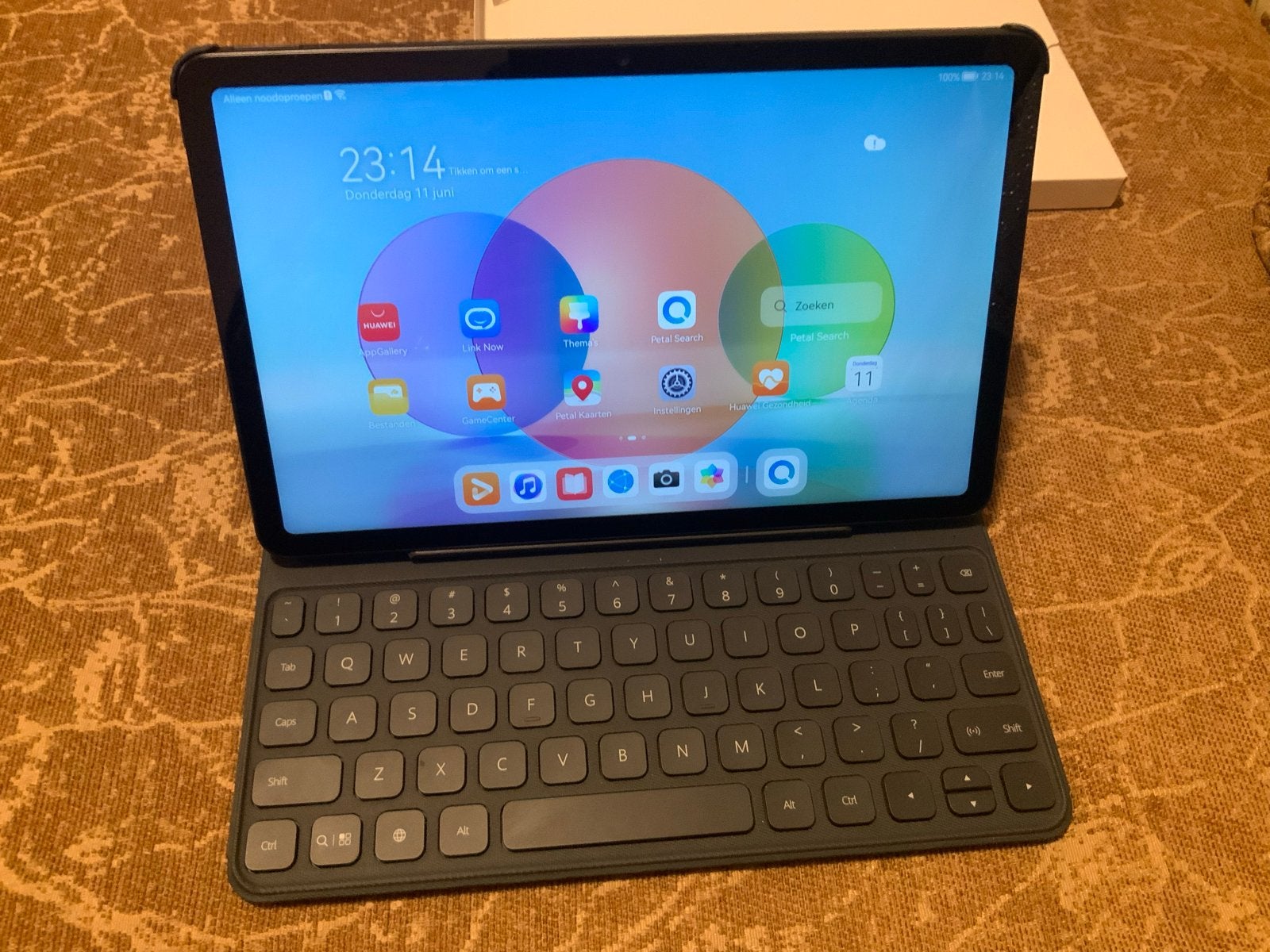 Huawei MatePad 10.4" 128GB Wi-Fi met toetsenbord, Ophalen of Verzenden, Zo goed als nieuw, 10 inch, Wi-Fi