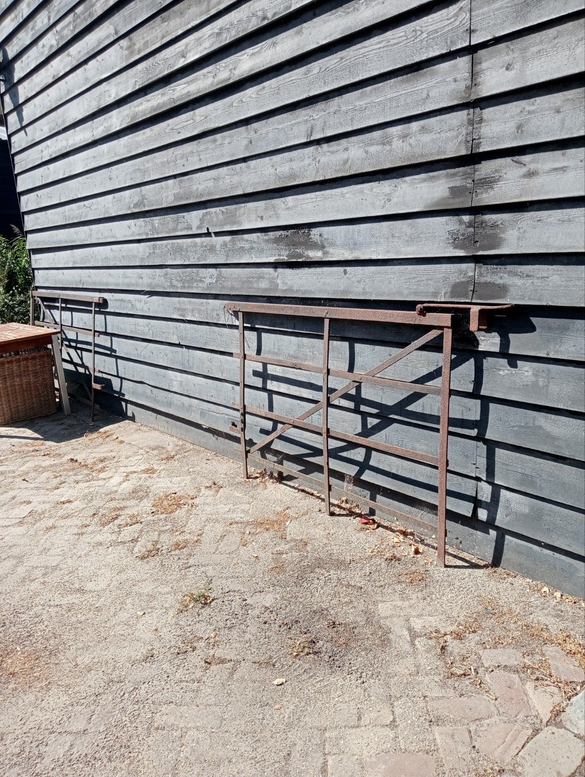 oud ijzeren hek 2 delig, Tuin en Terras, Ophalen, Gebruikt, IJzer, Sierhekwerk