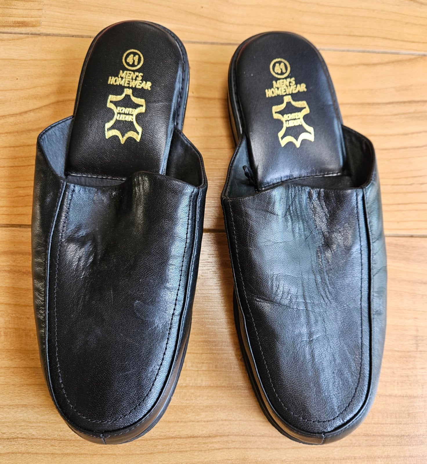 Nieuwe zwarte lederen pantoffels heren, maat 41, Kleding | Heren, Schoenen, Ophalen of Verzenden, Nieuw, Zwart, Pantoffels of Sloffen