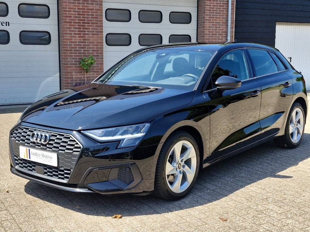 Audi A3 35 Tfsi Sportback Pro-Line NOVC-HEV Totaal prijs inc, Auto's, Dealer onderhouden, Stof, 4 cilinders, 150 pk