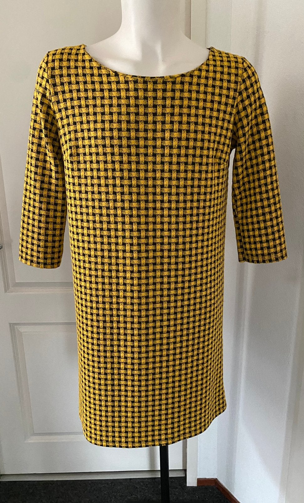 Jurk FOS Amsterdam maat XL nieuw herfst, Kleding | Dames, Geel, Maat 42/44 (L), Nieuw, Ophalen of Verzenden