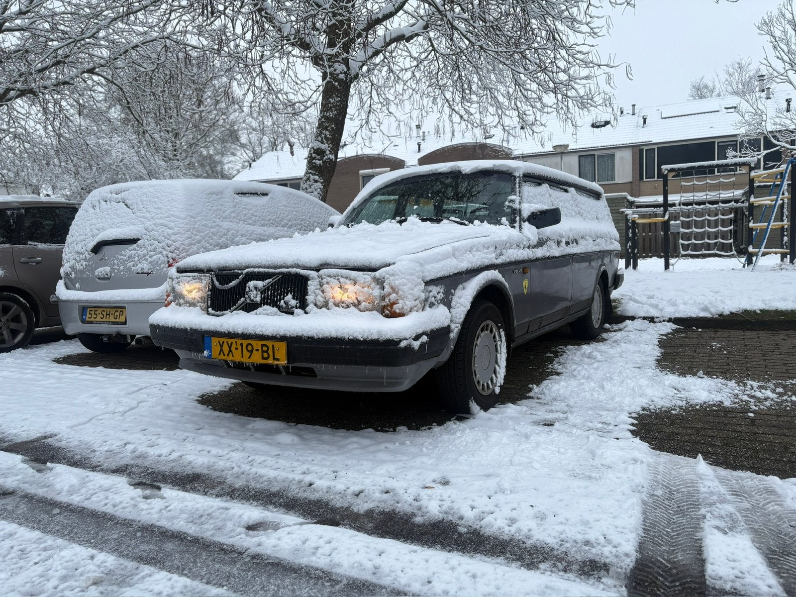 Volvo 240 2.3 GL U9 1989 Grijs, Auto's, 1305 kg, 4 cilinders, Origineel Nederlands, Handgeschakeld