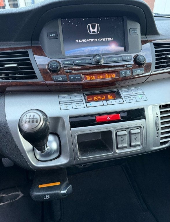 Honda FR-V 2.0i Executive 6PERS NAVI DAK PDC LUXE UITVOERING, 1998 cc, Gebruikt, 4 cilinders, Handgeschakeld