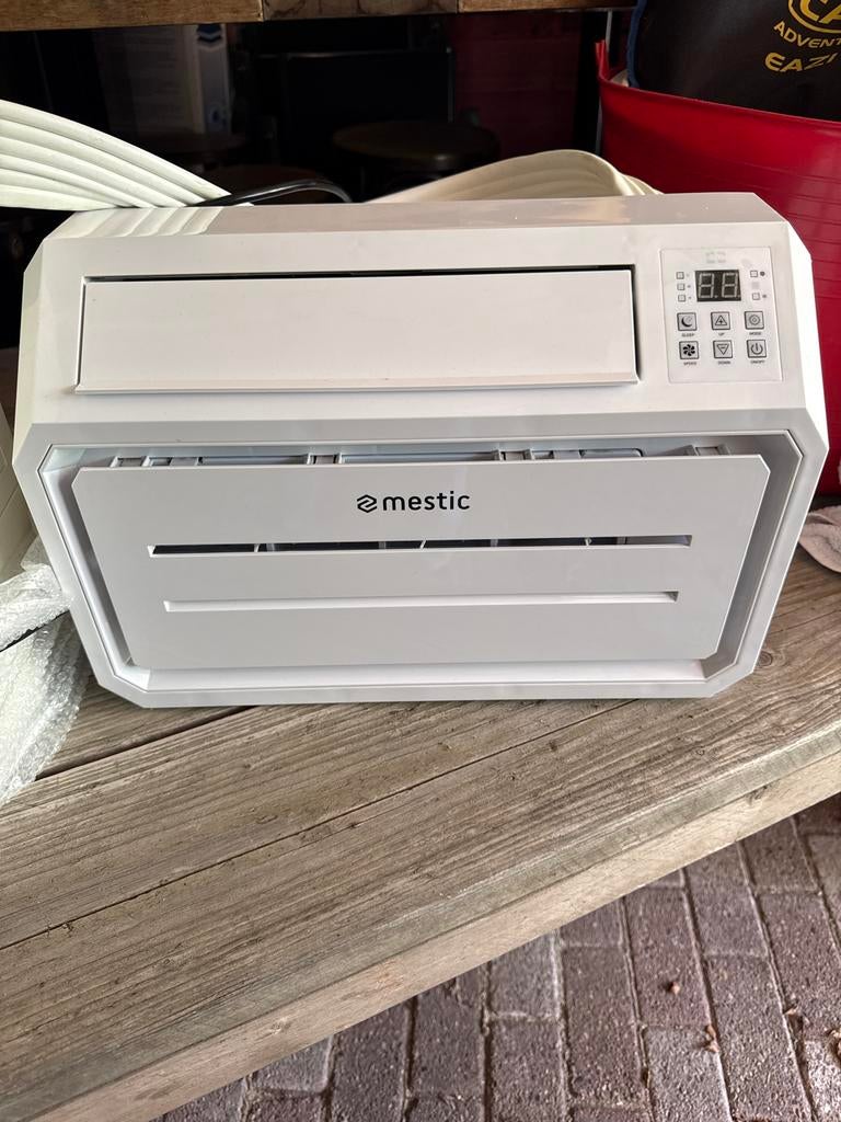 Mestic Raam Airco SPA-3000 met ophangbeugels en toebehoren, Ophalen, Minder dan 60 m³, 2 snelheden, Zo goed als nieuw