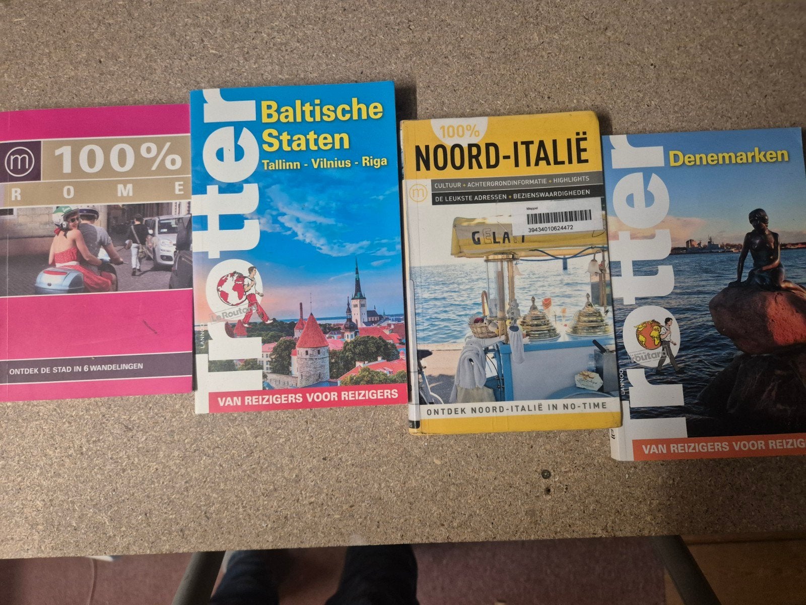 Drie Reisgidsen: Rome, Baltische Staten, Denemarken, Gelezen, Trotter, Europa, Ophalen of Verzenden