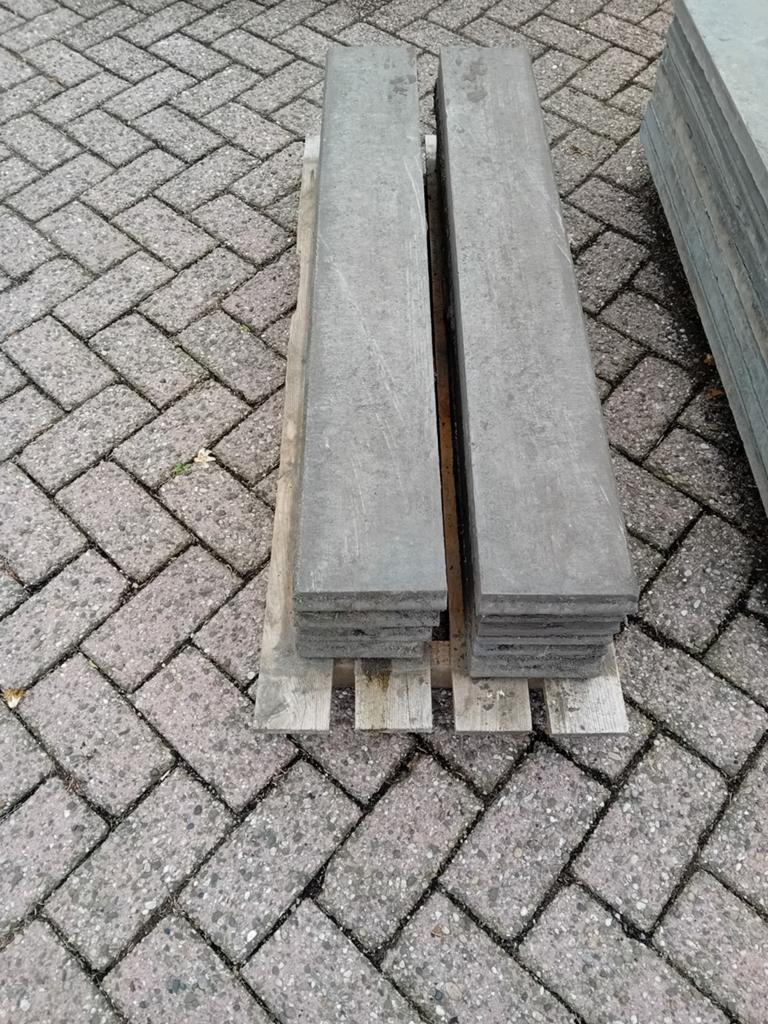 Betonnen opsluitbandjes grijs, 100 15 x 5 cm, ca. 10 m², Ophalen, Gebruikt, Beton, Overige typen