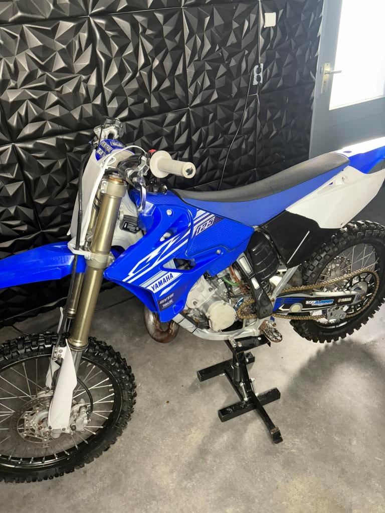 Yamaha yz 125, Fietsen en Brommers, Brommers | Crossbrommers, Zo goed als nieuw, Yamaha, Ophalen