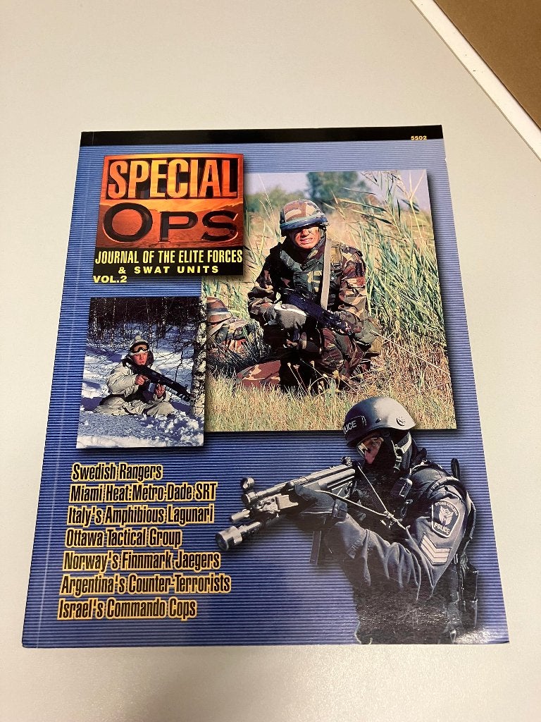 Special OPS Journal Elite Forces and Swat units 5502, Ophalen of Verzenden, 1945 tot heden, Gelezen, Algemeen