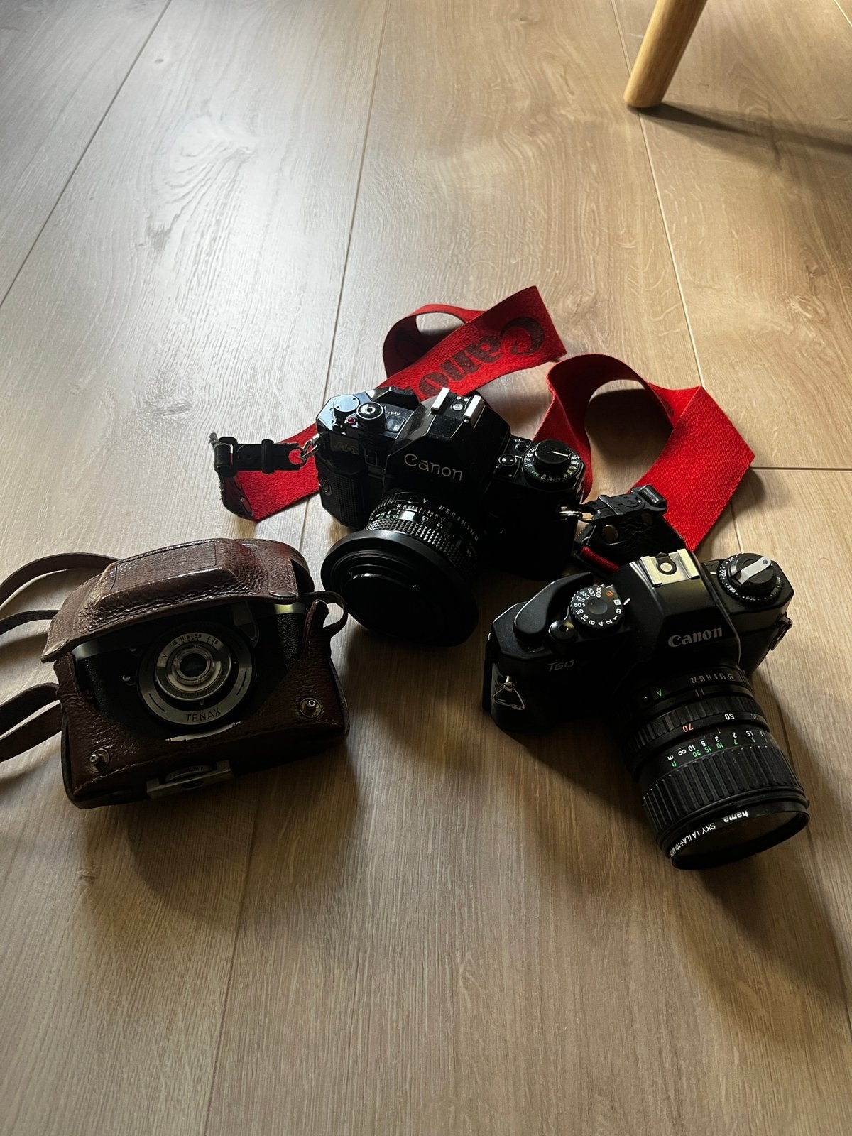 Vintage camera set: Zeiss Ikon Tenax, Canon A-1 & Canon T60, Ophalen of Verzenden, Gebruikt, Canon, Geen optische zoom