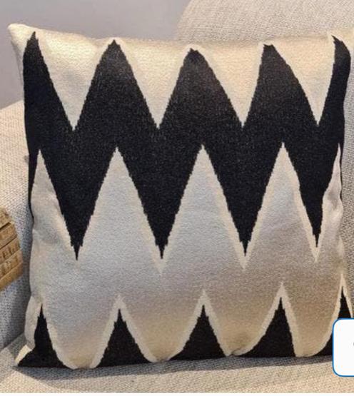 Zigzag kussen Diga Colmore 50x50 met vulling, Huis en Inrichting, Woonaccessoires | Kussens, Ophalen of Verzenden, Zo goed als nieuw