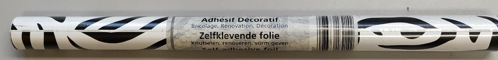 Te Koop: Een rol zelfklevende folie, nieuw., Zwart, Zelfklevend, Nieuw, Ophalen of Verzenden