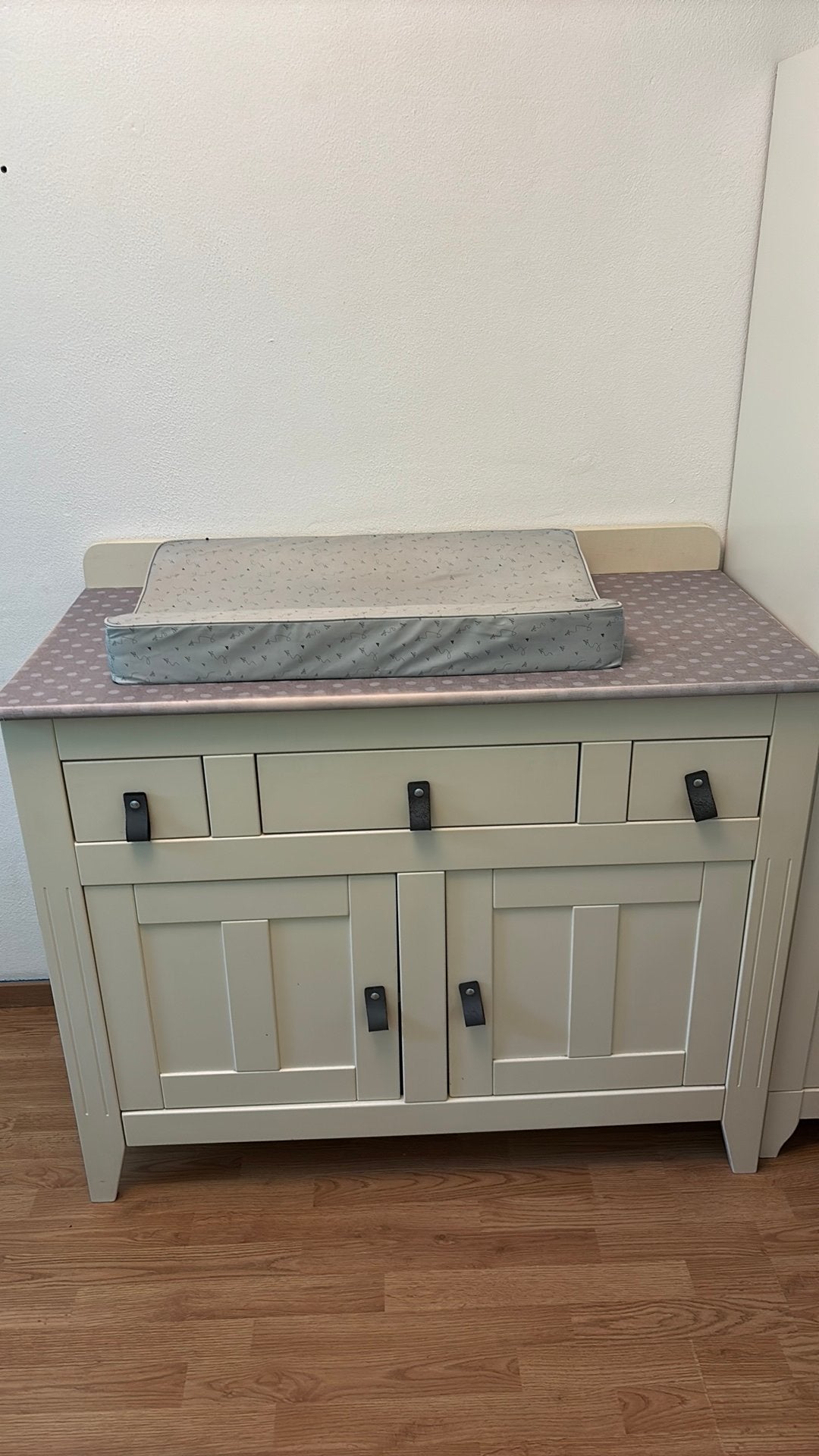 Houten commode met lades en deuren, Ophalen, Gebruikt, Overige houtsoorten, 50 tot 75 cm