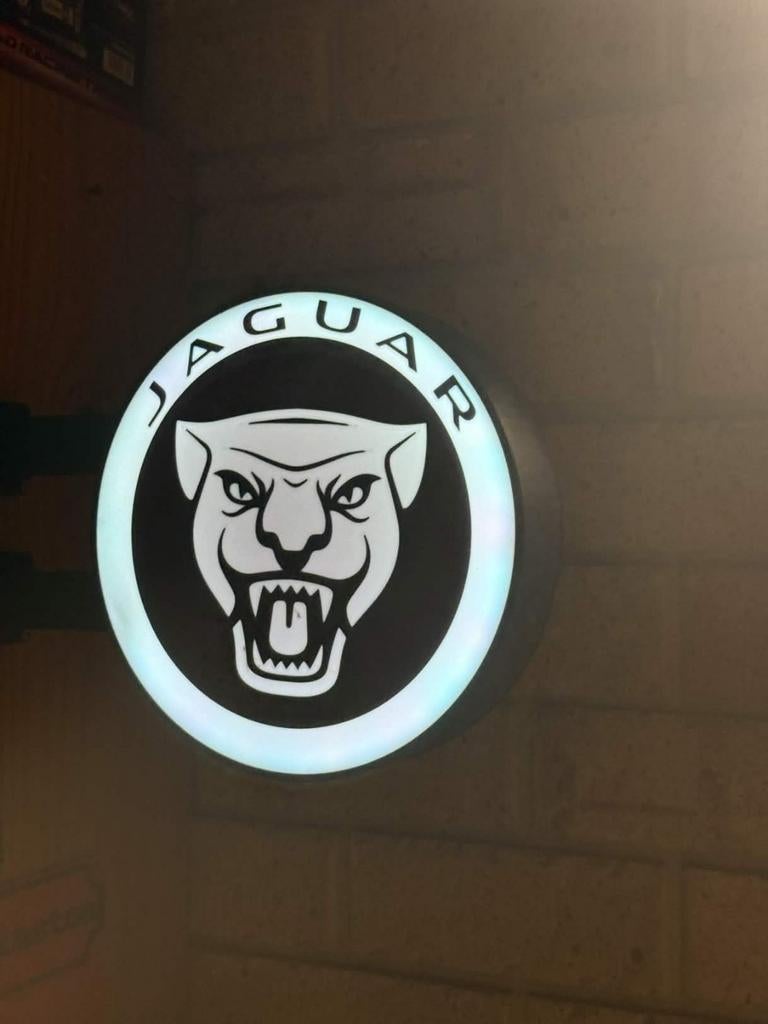 Jaguar Verlicht Logo - Perfect voor Garage/Mancave, Verzamelen, Merken en Reclamevoorwerpen, Zo goed als nieuw, Lichtbak of (neon) lamp