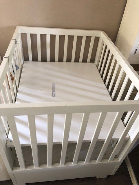 Kidsmill Box met lade, Kinderen en Baby's, Boxen, Ophalen, Zo goed als nieuw, Vierkant, In hoogte verstelbaar
