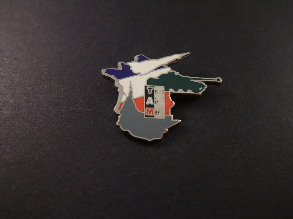 TAM(Terre, Air, Mer) Franse militaire emaille pin, Ophalen of Verzenden, Gebruikt, Overige onderwerpen