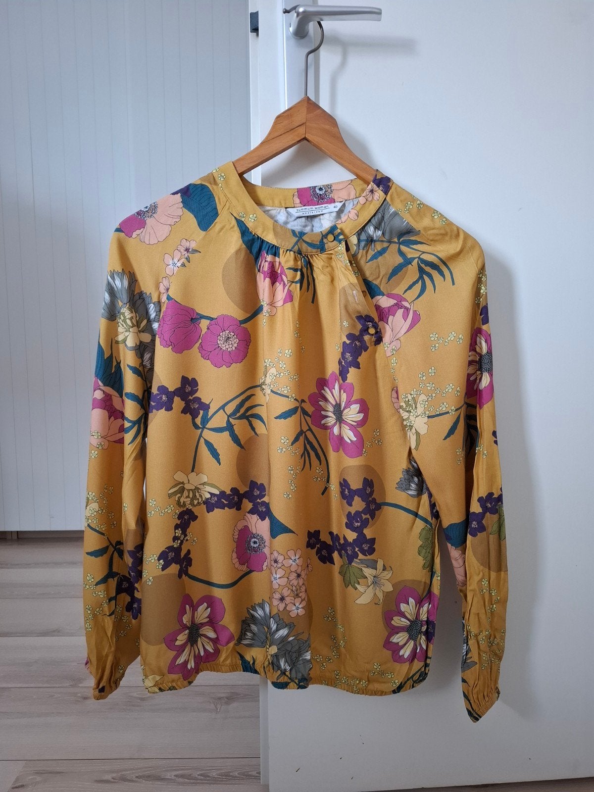 Summum Woman okergele Blouse met Bloemenprint - Maat 40, Maat 38/40 (M), Summum Woman, Geel, Ophalen of Verzenden