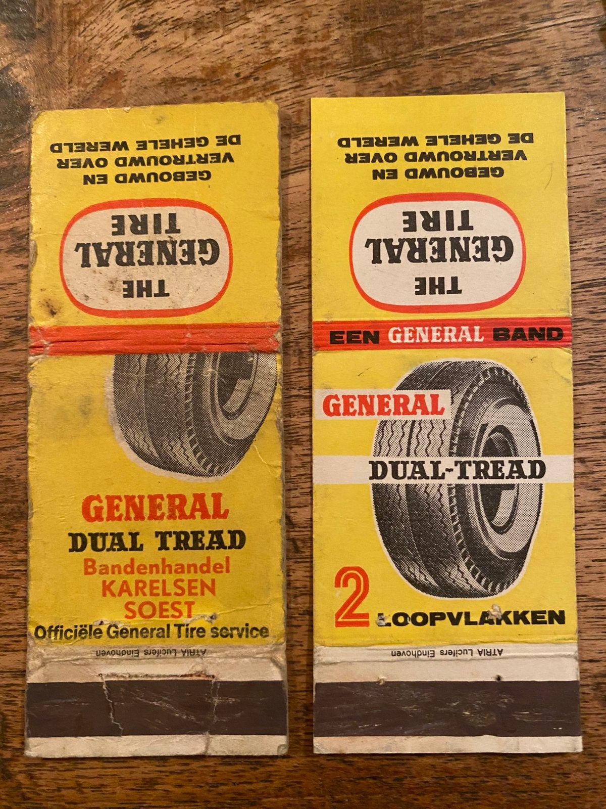 2x lucifers mapje General Banden Karelsen Soest tyres, Ophalen of Verzenden, Luciferdoosjes of -merken