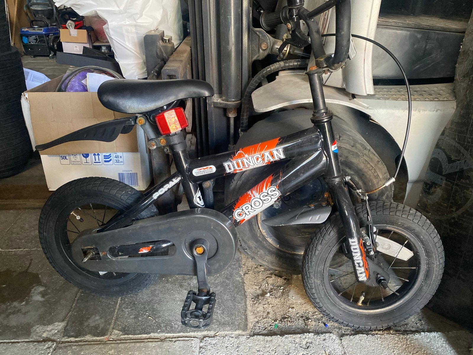Kleine kinderfiets Duncan Cross - Zwart/Oranje, Fietsen en Brommers, Ophalen of Verzenden, Gebruikt, Velgrem, Minder dan 16 inch