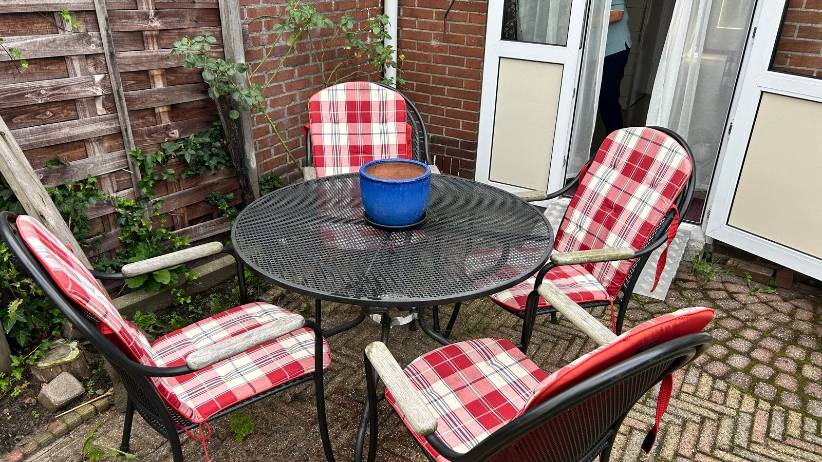 Royal Garden tuinset met 4 stoelen en tafel, Ophalen, Gebruikt, Eettafel, Tuinset
