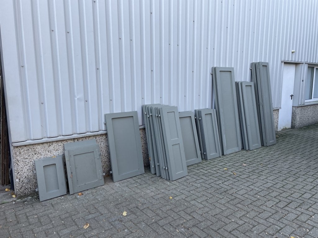 Prachtset massieve meranti raamluiken (33 stuks), La belle porte, Jurgen.hoogenboezem@gmail.com, Overige typen, Zo goed als nieuw
